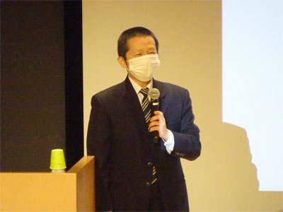 講演の様子①